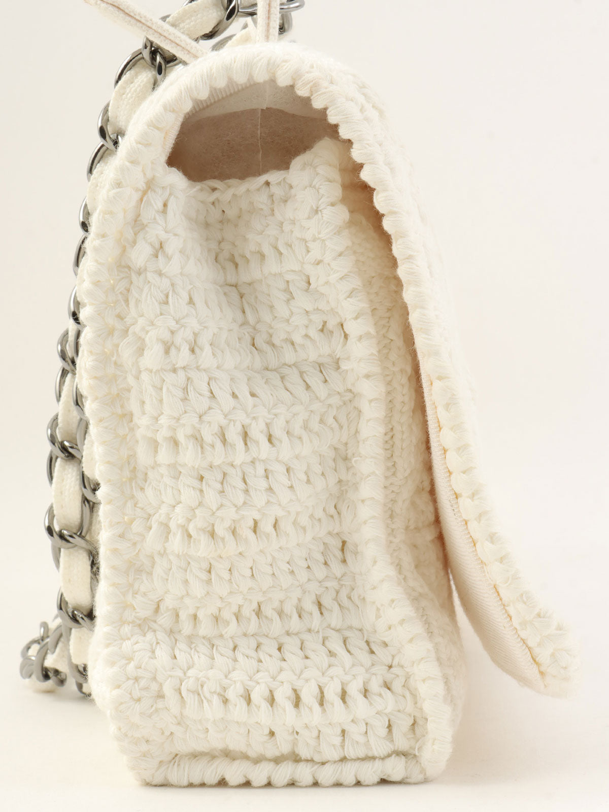 2004年针织蕾丝CC标志牌链条单肩包 白色