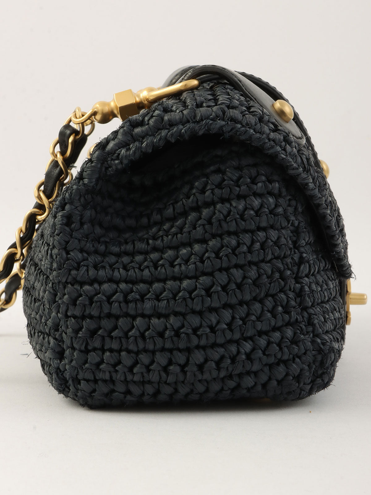 2005年頃製 ラフィアCCターンロックチェーンショルダーバッグ ネイビー/ブラック