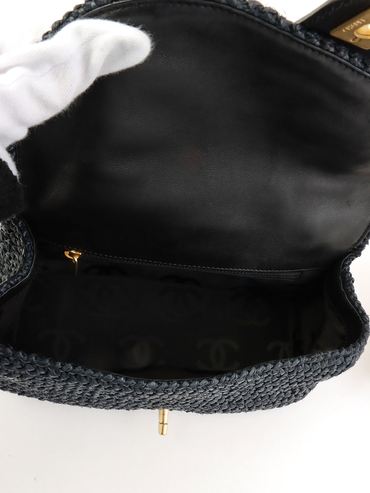 2005年頃製 ラフィアCCターンロックチェーンショルダーバッグ ネイビー/ブラック