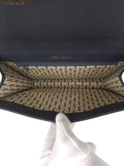 レザーロゴクラッチバッグ ネイビー