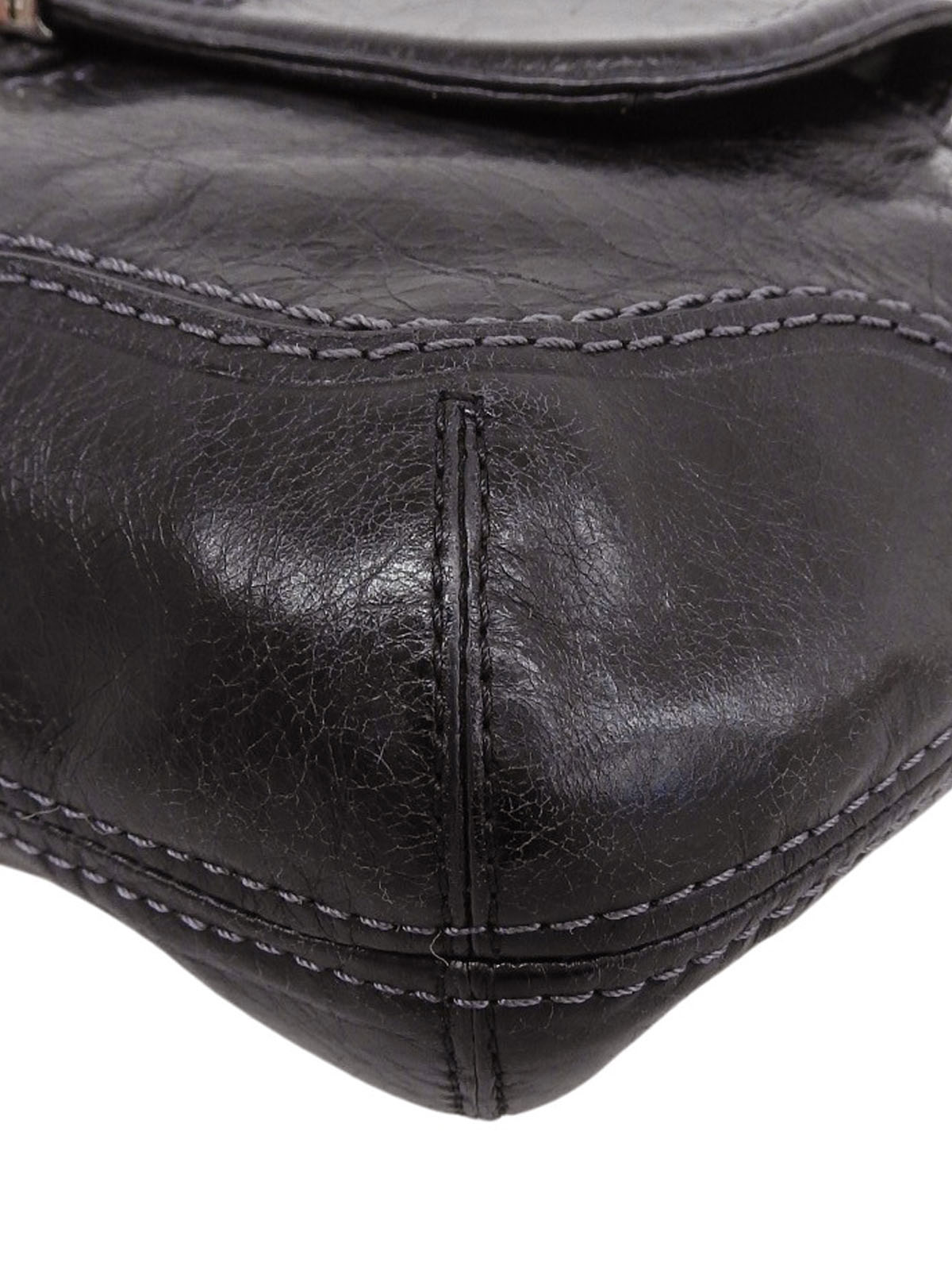 ロゴチャーム2wayバッグ ブラック