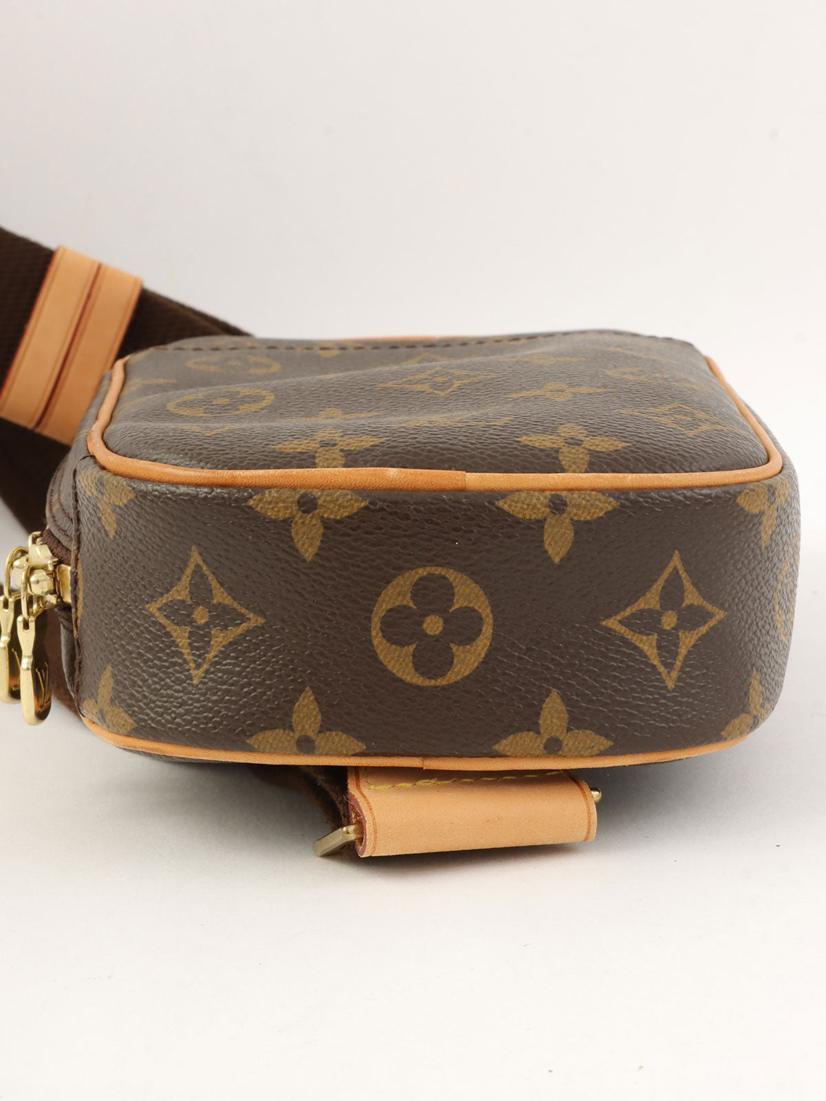2008 帆布 Monogram Pochette Ganju 棕色