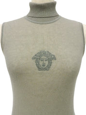 メデューサステッチノースリーブタートルニット グレージュ