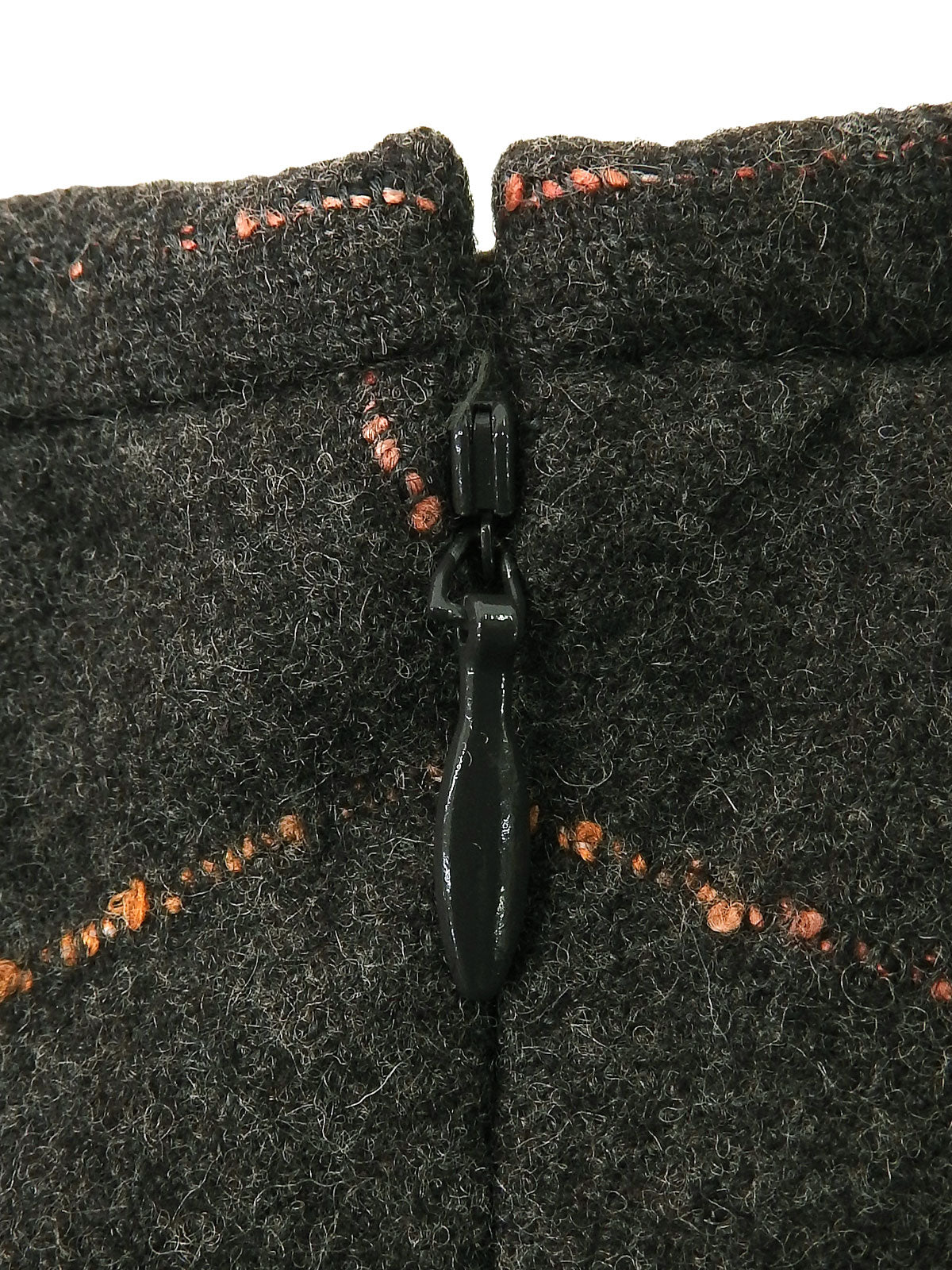 ウールチェックパターンスカート チャコール