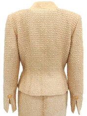 Tweed logo button set up in beige