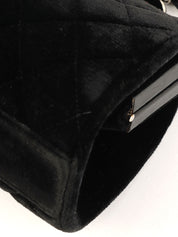 1997 velour clasp chain shoulder bag in black