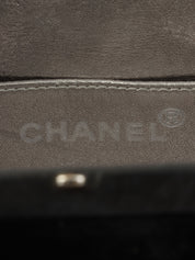 1997 velour clasp chain shoulder bag in black