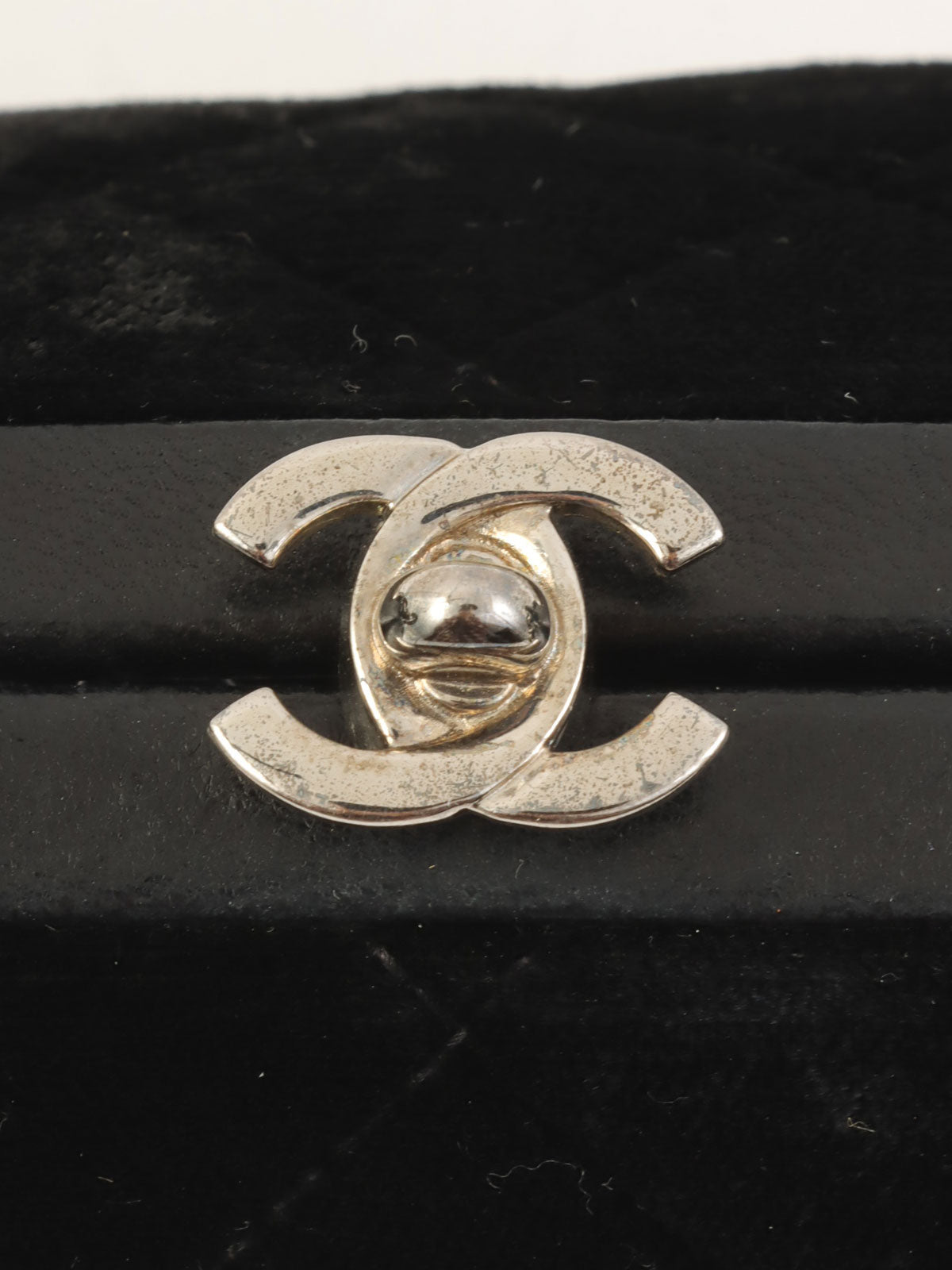 1997年頃製 ベロアがま口チェーンショルダーバッグ ブラック