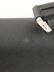 サフィアーノロゴプレートビジネスバッグ ブラック