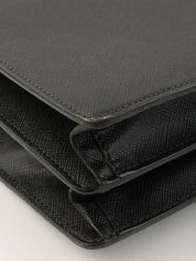 サフィアーノロゴプレートビジネスバッグ ブラック