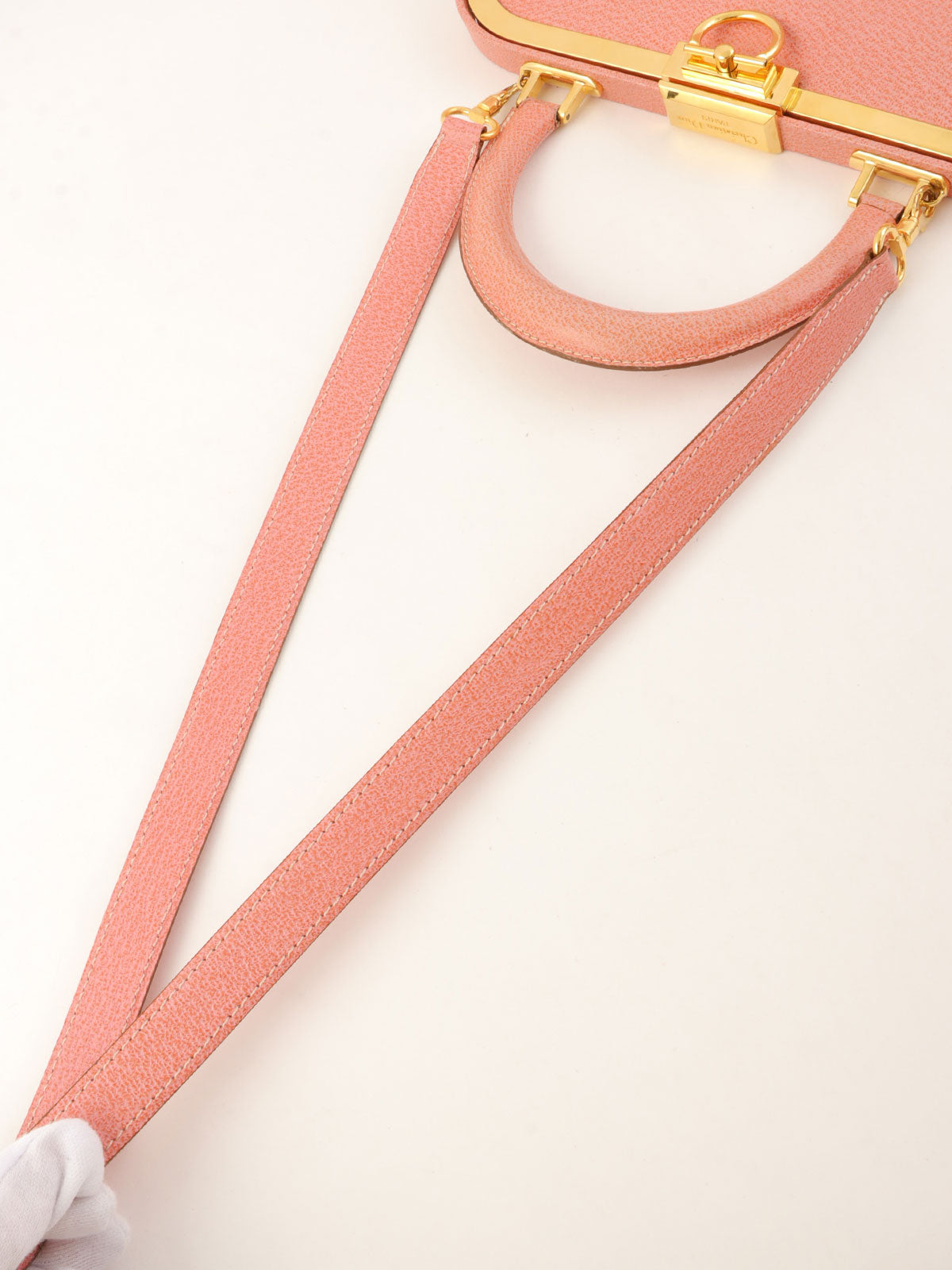 Logo Plate Clasp 2-Way Bag Pink