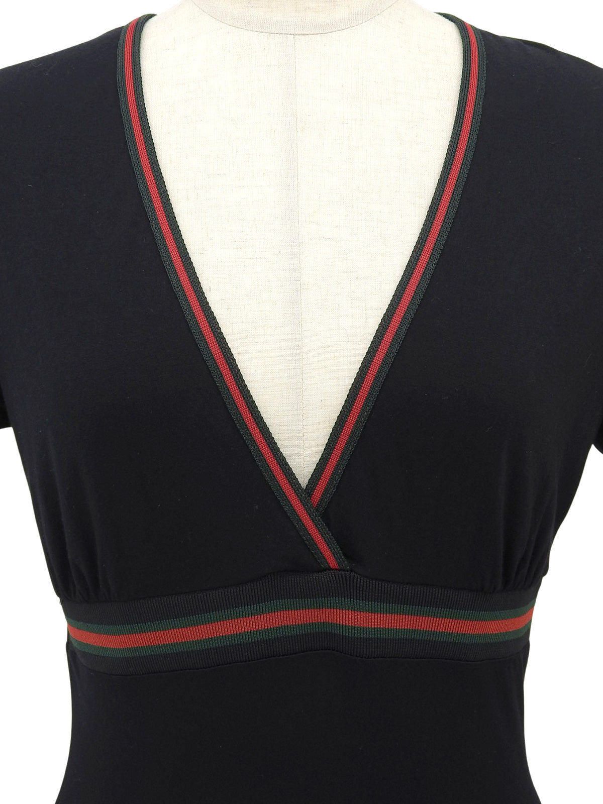 シェリーラインハーフスリーブトップス ブラック/グリーン/レッド