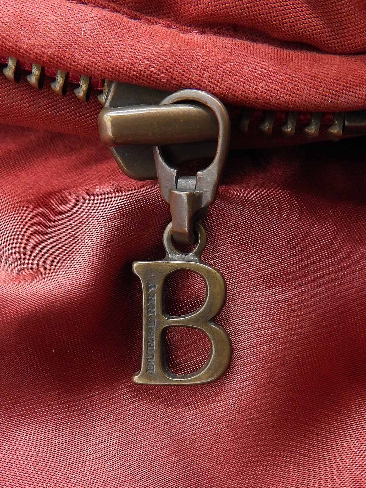 Bロゴ刺繍ジップアップロングコート ボルドー