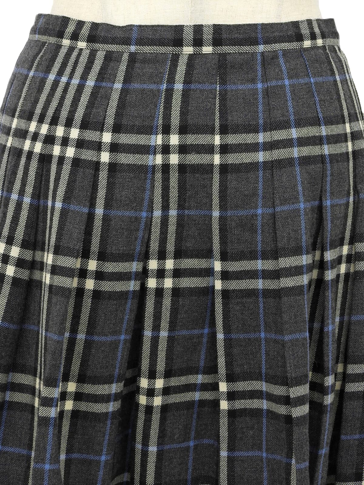 Wool Nova Check Pattern Pleated Skirt in Gray/Blue/Multi