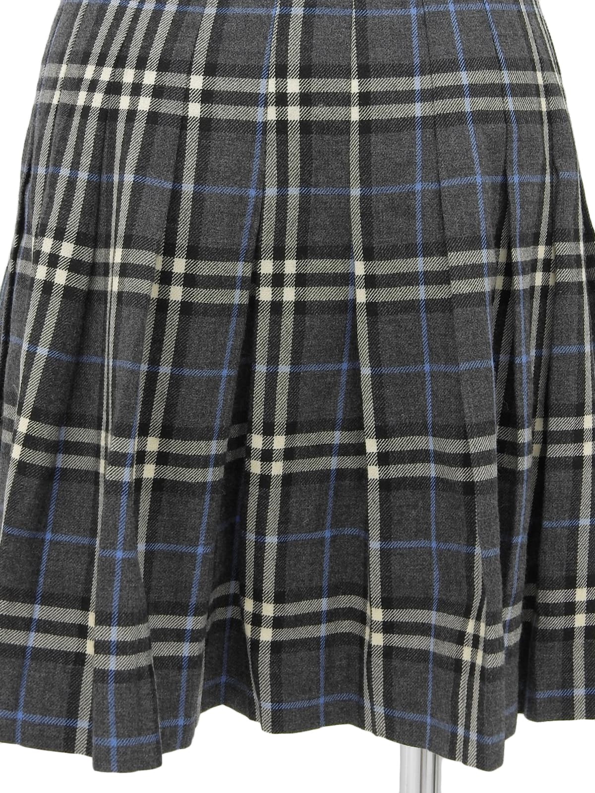 Wool Nova Check Pattern Pleated Skirt in Gray/Blue/Multi