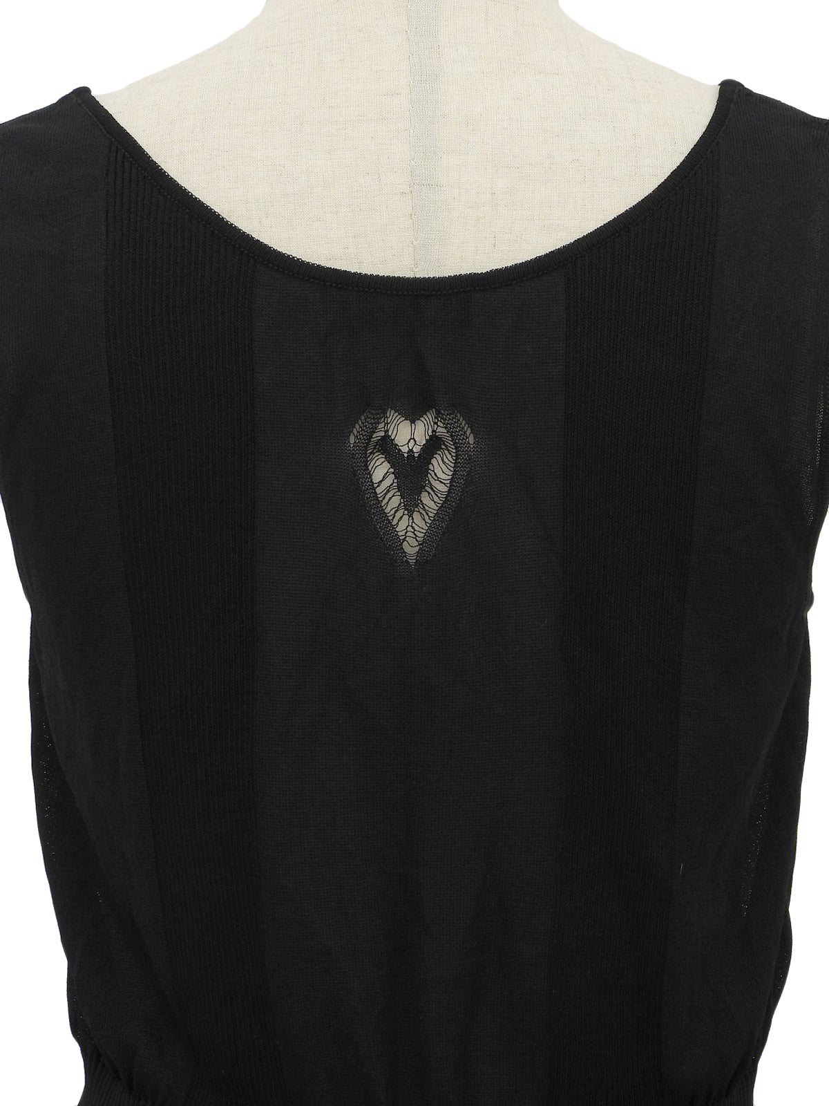 2006年製 ハートカットアウトCCマークノースリーブトップス ブラック