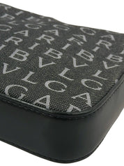 ロゴマニアショルダーバッグ ブラック