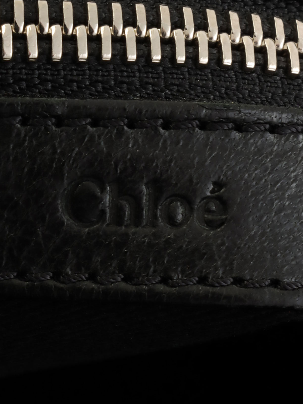 ロゴエンボス2wayバッグ ブラック