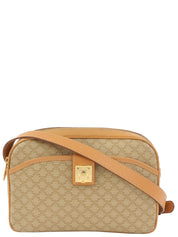 マカダムパターンロゴプレートショルダーバッグ ベージュ