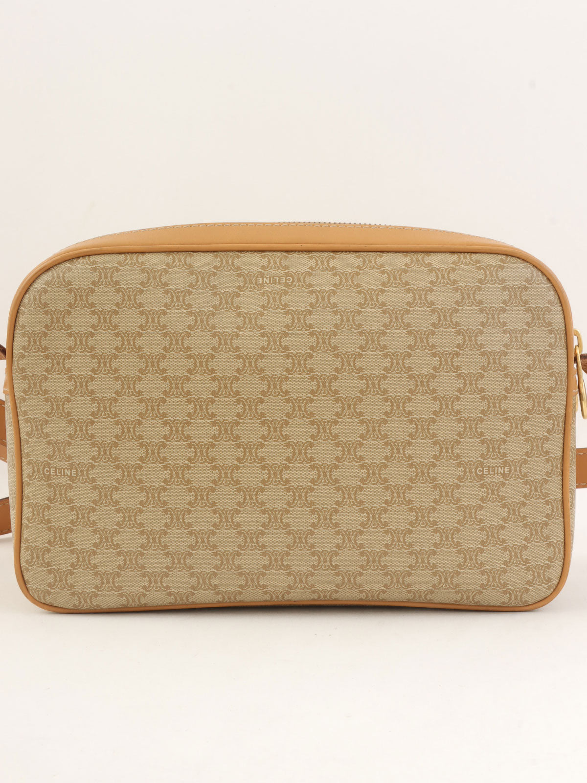 マカダムパターンロゴプレートショルダーバッグ ベージュ