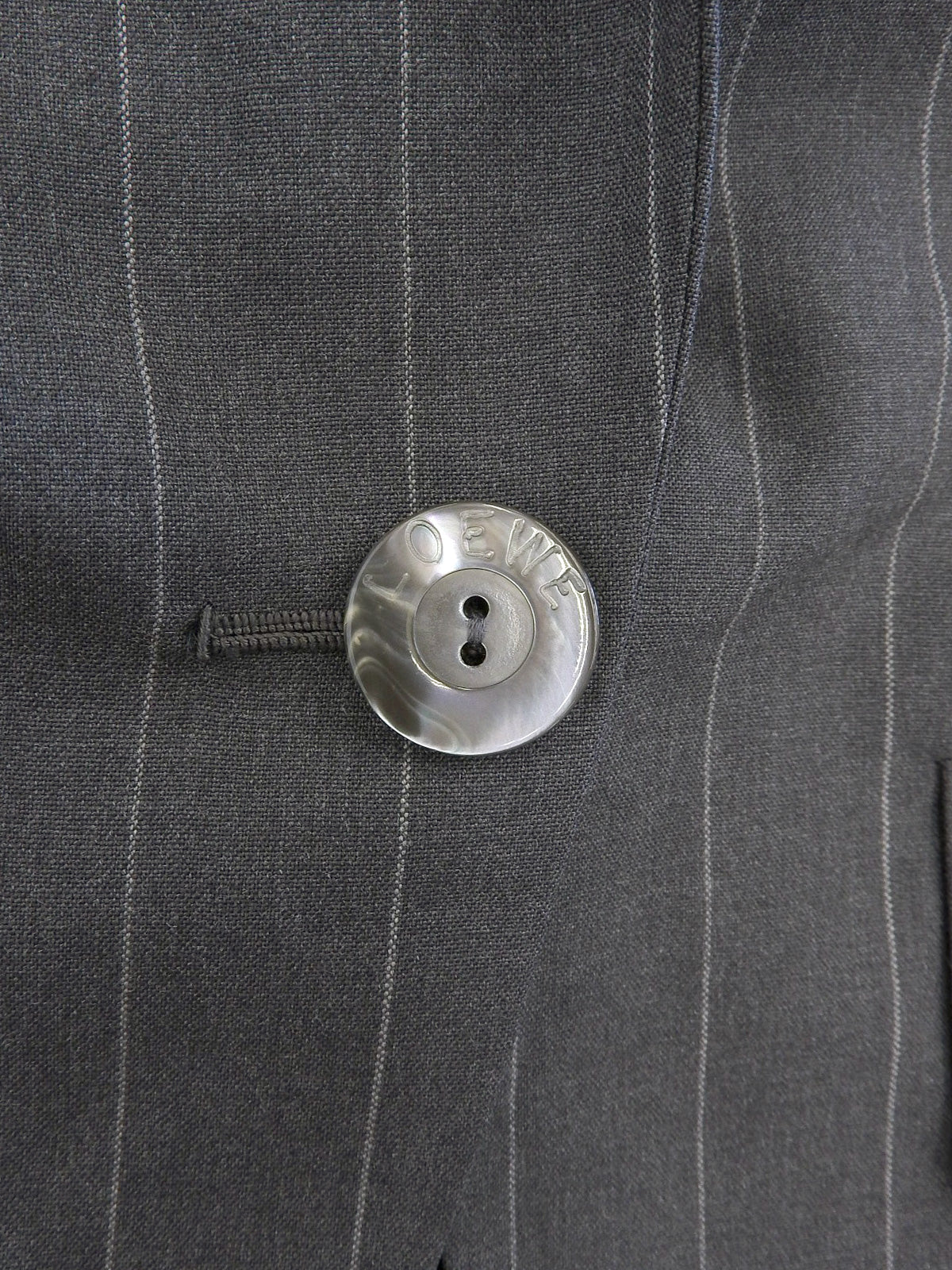 ストライプロゴボタンセットアップ グレー