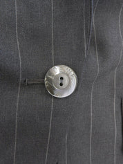 ストライプロゴボタンセットアップ グレー