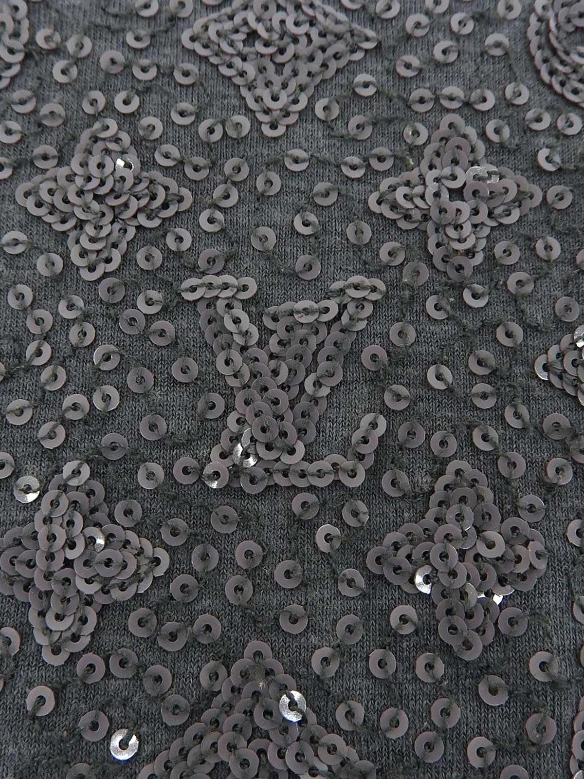 スパンコールモノグラムパターン半袖トップス グレー