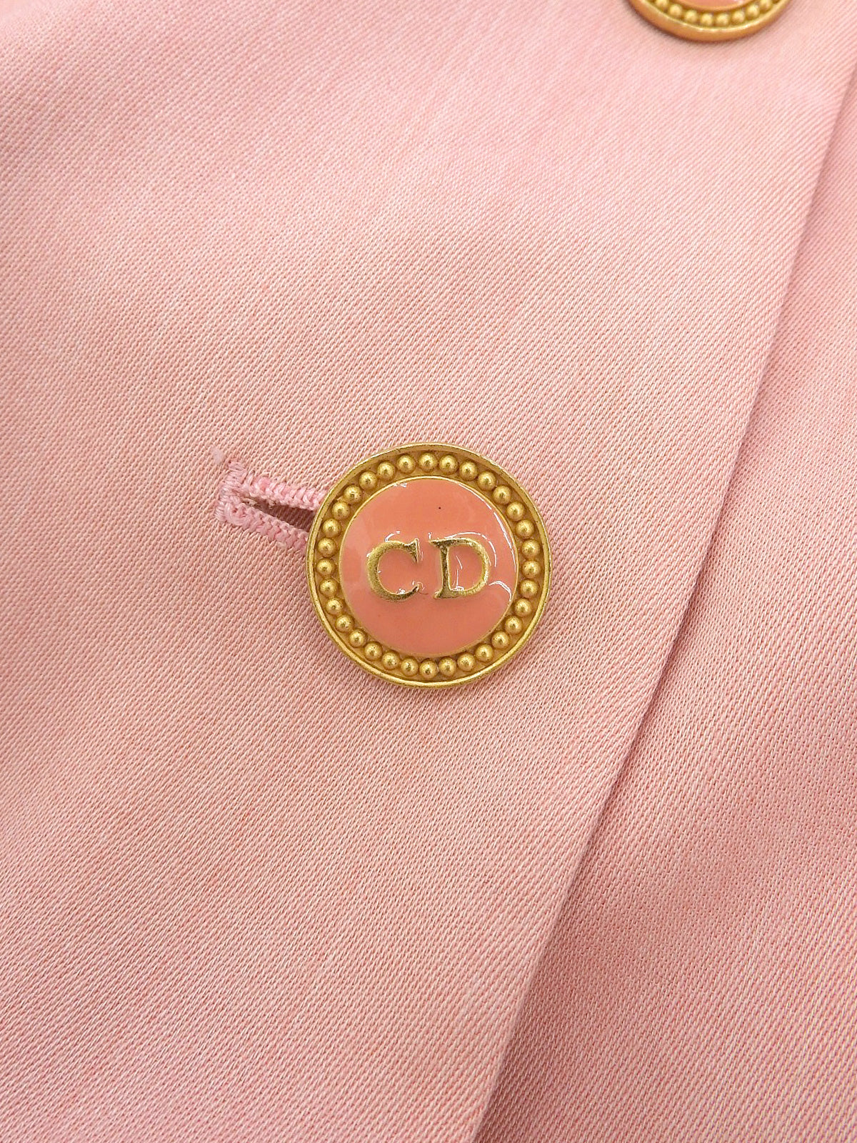 ロゴボタンノーカラーセットアップ ピンク