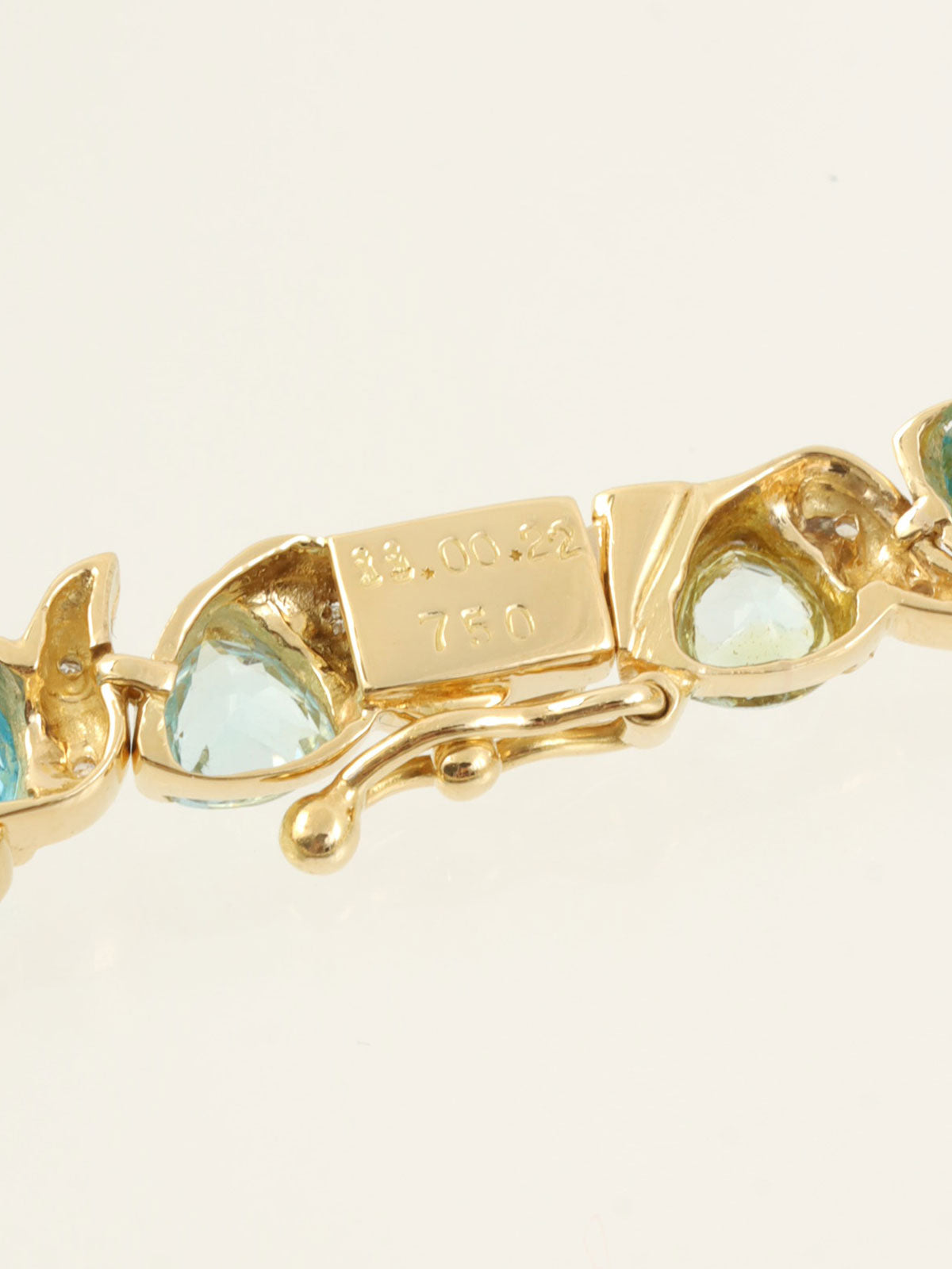 18K Gold/Blue Blue Topaz Diamond Design Bracelet