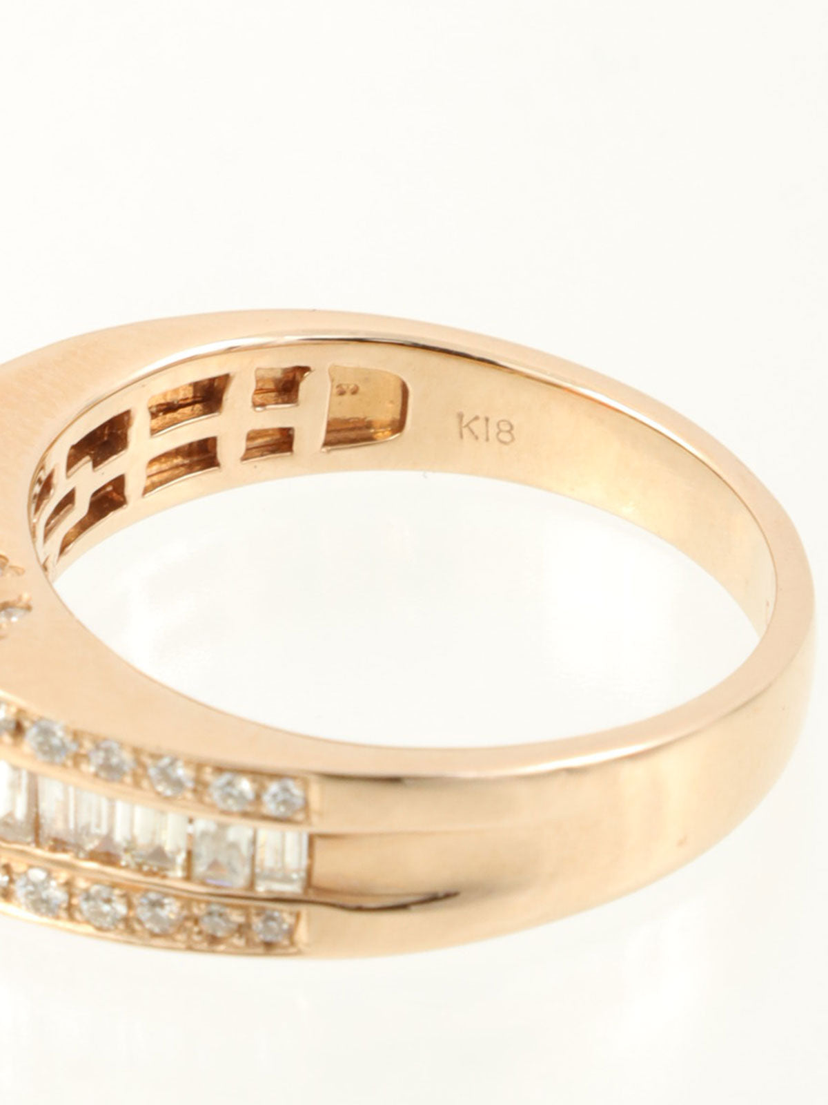 18K 玫瑰金/红色火欧泊钻石戒指