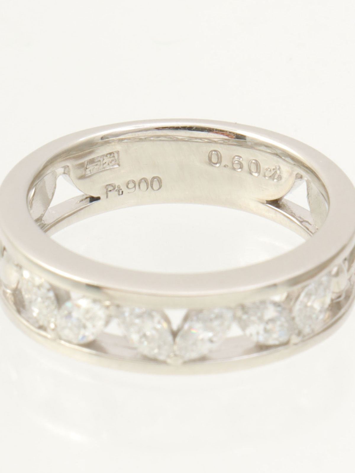 ワコウプラチナダイヤモンドデザインリング シルバー