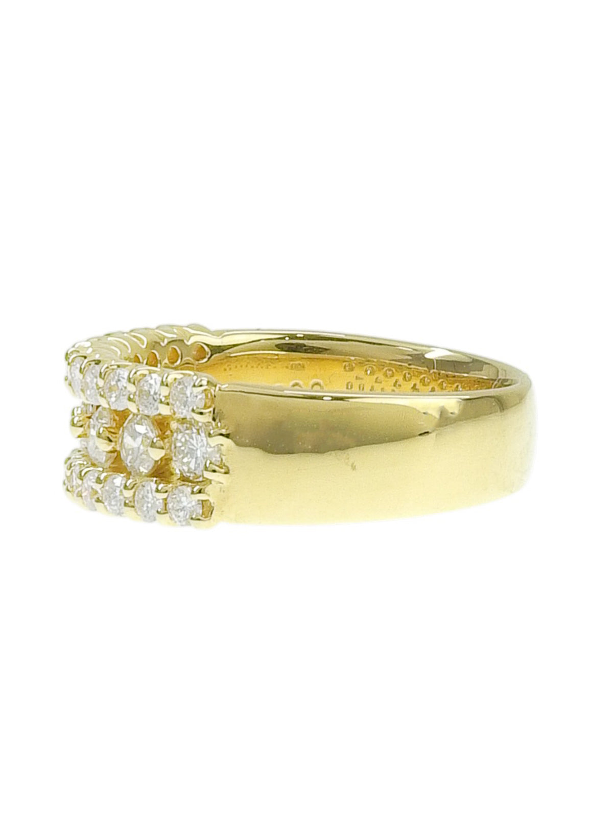 18K Gold Diamond Design Ring