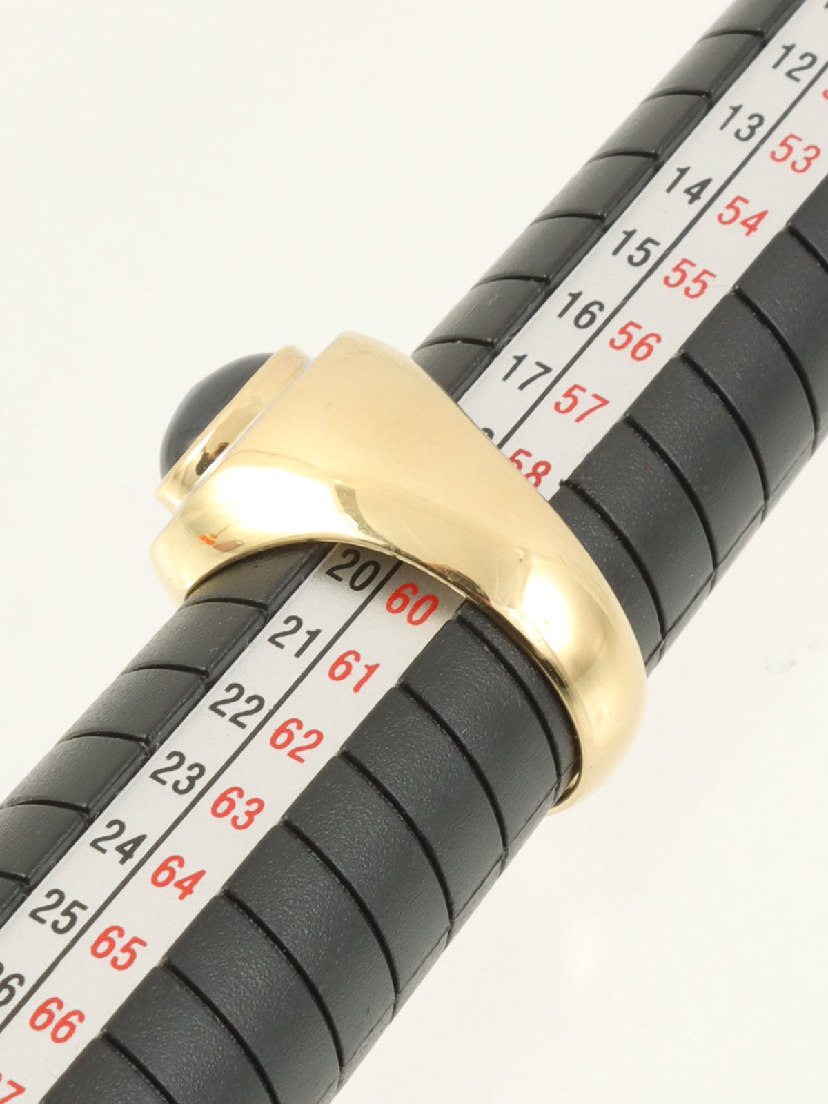 18K 蓝宝石椭圆形主题戒指 #59 金色/银色/蓝色