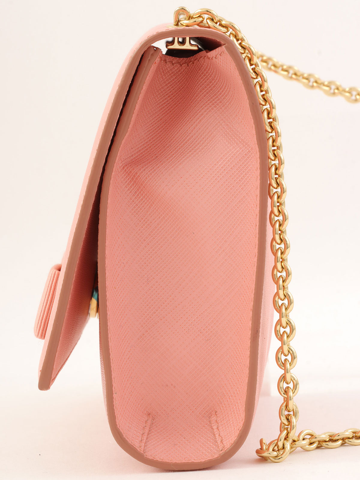 ヴァラリボンチェーンショルダーバッグ ピンク