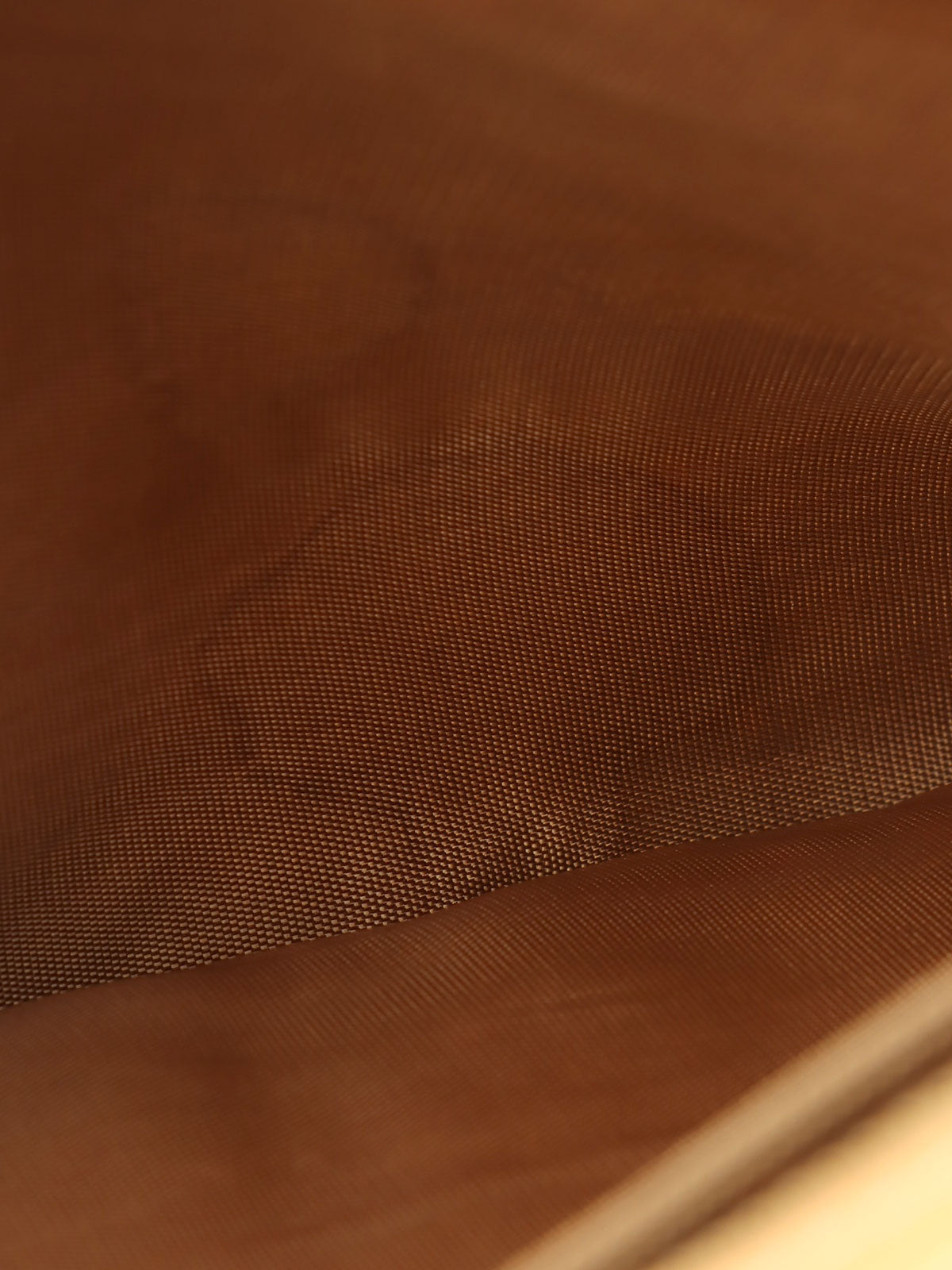 マカダムパターンロゴエンボスミニボストンバッグ ブラウン