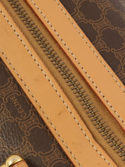 マカダムパターンロゴエンボスミニボストンバッグ ブラウン