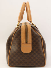 マカダムパターンロゴエンボスミニボストンバッグ ブラウン