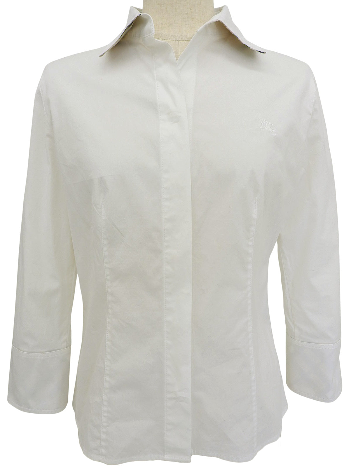 ロゴ刺繍クウォータースリーブシャツ ホワイト