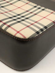 ノバチェックパターンロゴプレートショルダーバック　ベージュ/ダークブラウン/マルチ