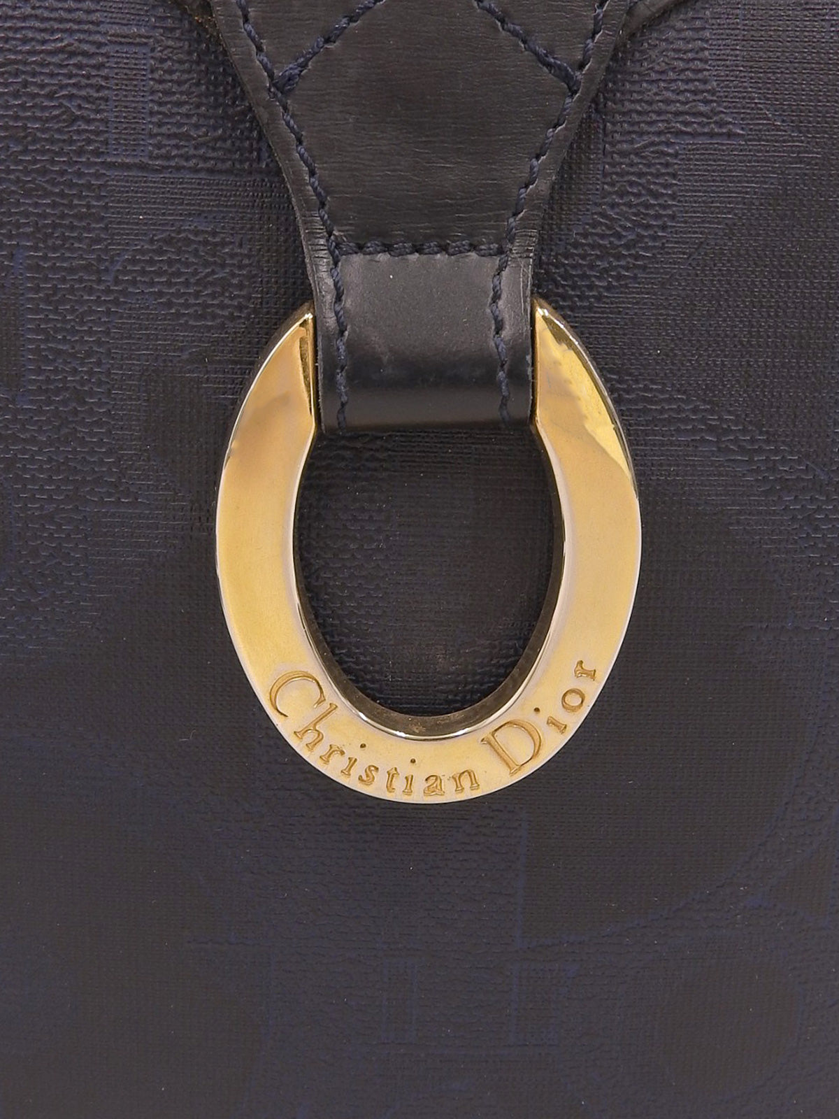 トロッターパターンロゴプレートショルダーバッグ ネイビー