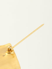 1996年钻石图案CC标志金胸针