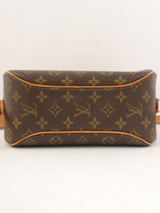 2004 Canvas Monogram Blois Brown