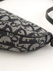 Trotter 图案黑色马鞍包