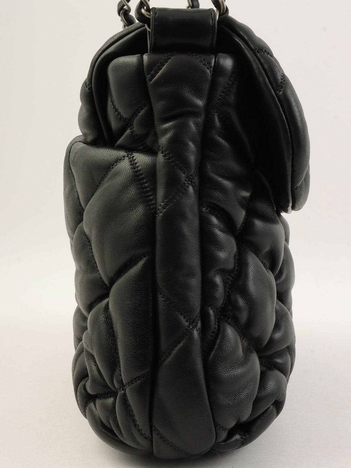 2008 Bubble Quilt CC Mark Plate Chain Shoulder Bag Black