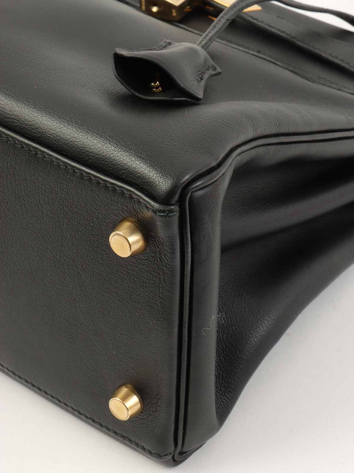 1997年凯利28号黑色