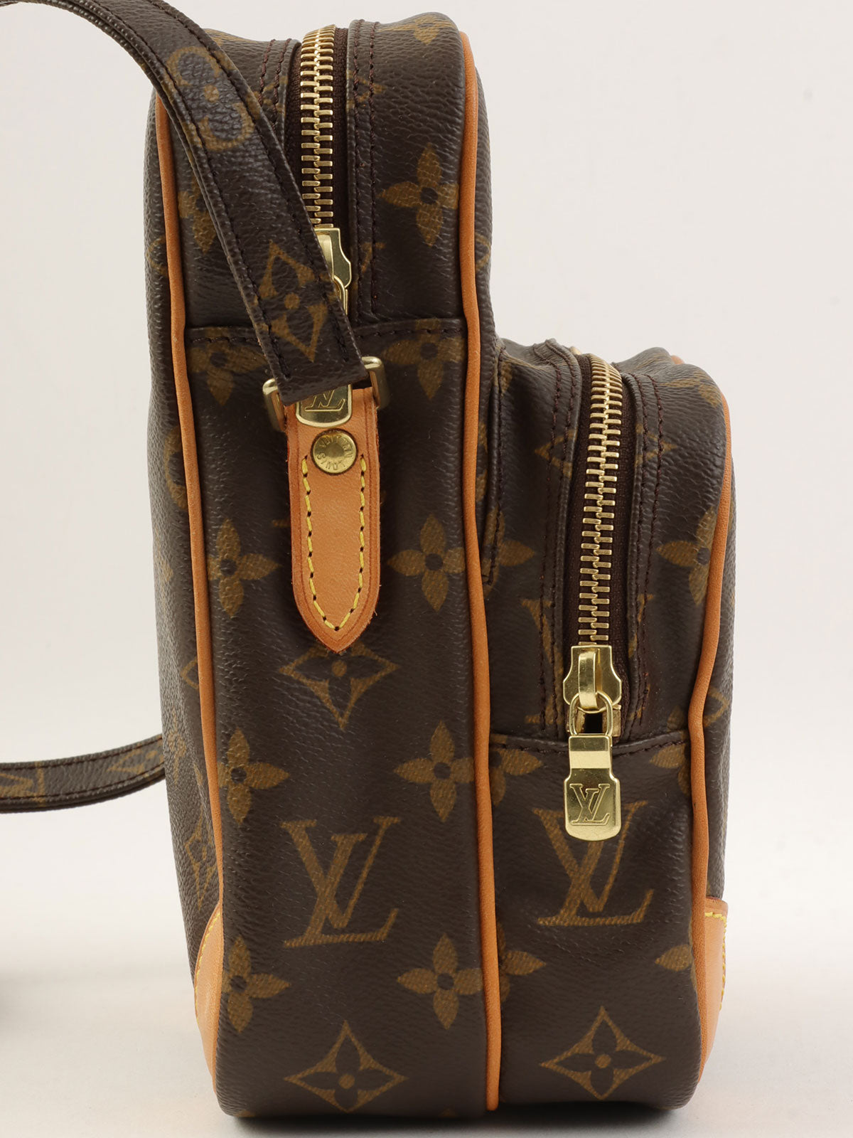 2004年帆布字母组合亚马逊棕色