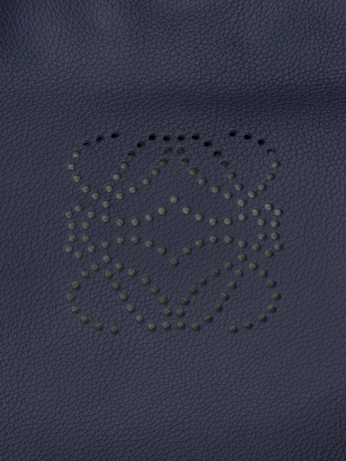 アナグラムパンチングハンドバッグ　ネイビー