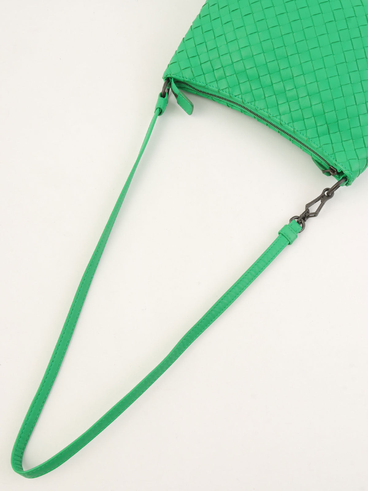 イントレチャートショルダーバッグ グリーン