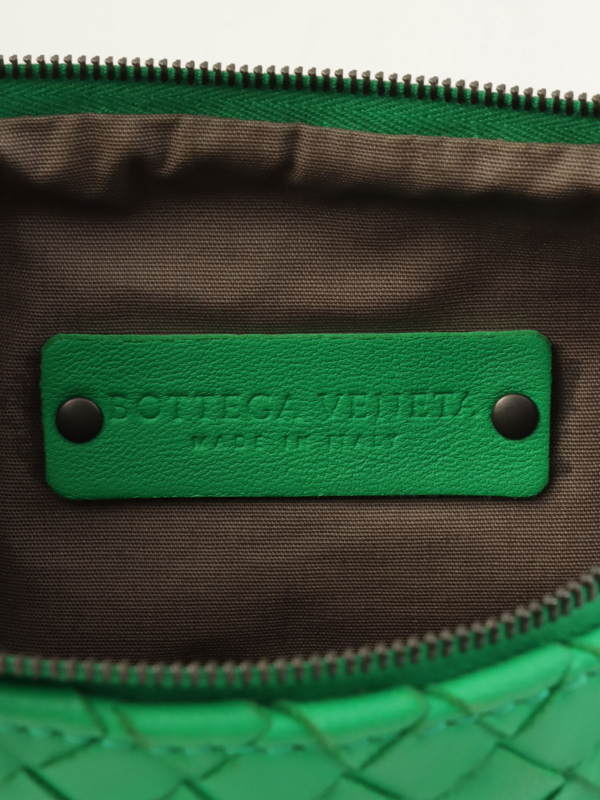 イントレチャートショルダーバッグ グリーン