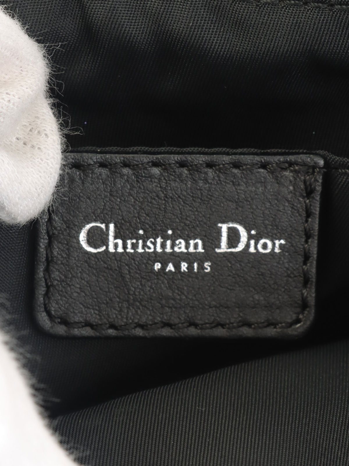 Trotter Pattern Logo Plate Shoulder Bag Black